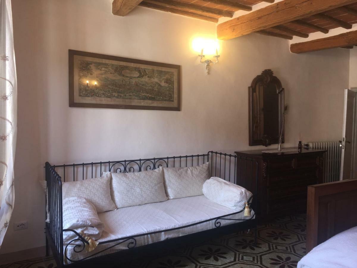 Apartamento La Casa Di Luigi Montevarchi Exterior foto